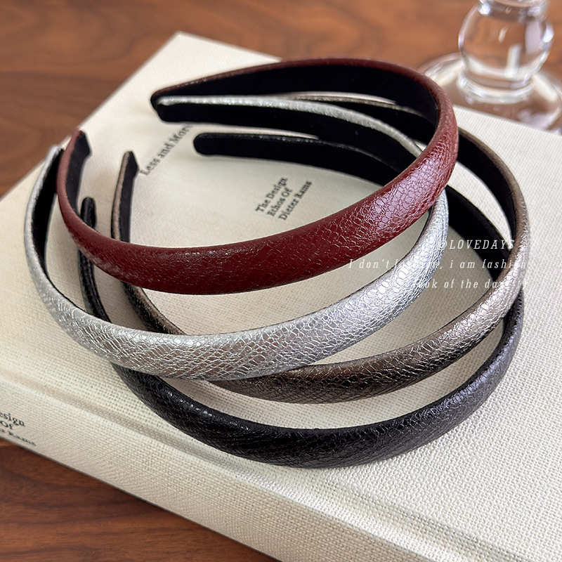 Leatherwork Rings - ヴィンテージレッドレザー薄型ヘッドバンド複数のスタイルレトロヘアフープスリムクッションノンスリップデイリーエレガントなヘアアクセサリー女性用