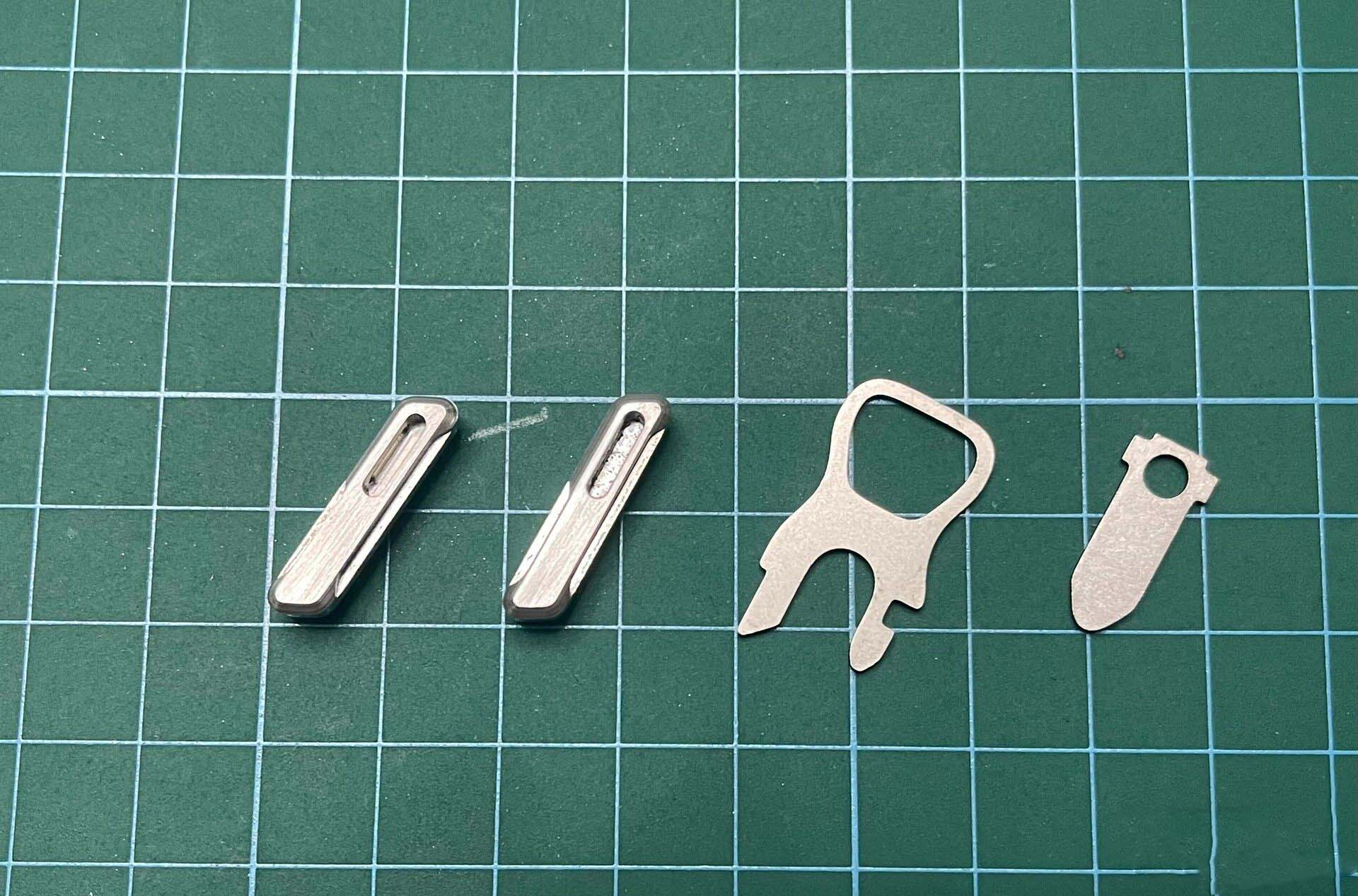 ステンレス製の親指グリップタブ、レザーマンサドルナイフ、ブレ - Leatherwork Knife のレビューと価格
