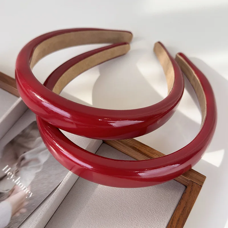 クリスマスヘアアクセサリーファッション赤光沢のある革スポンジ - Leatherwork Rings のレビューと価格